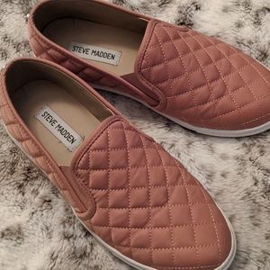 Steve Madden Ecentrcq Slip-On Sneaker